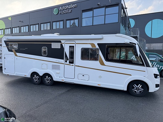 Eura Mobil INTEGRA 890 EB/ Kampanj/Hydraliska stödben 3 of 21