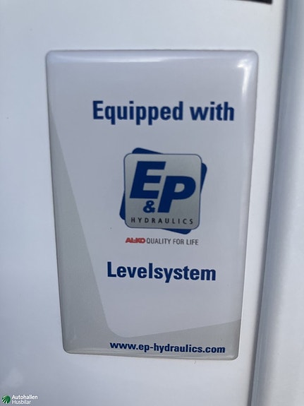 Eura Mobil INTEGRA 890 EB/ Kampanj/Hydraliska stödben 17 of 21
