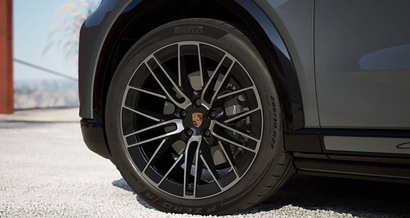 Porsche Cayenne 2 of 5