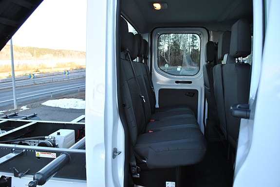Ford Transit 16 of 22