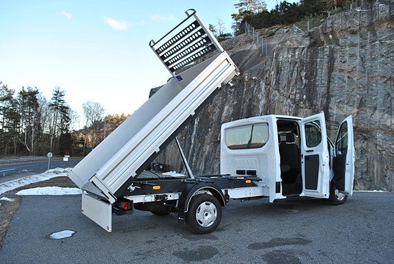 Ford Transit 15 of 22