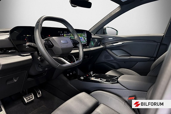 Audi Q6 e-tron 13 of 19