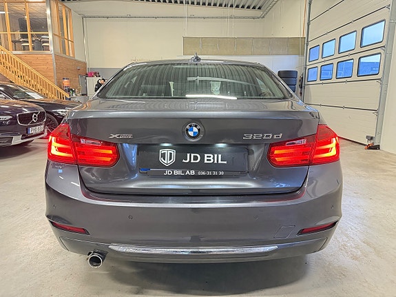 BMW 320 5 of 5