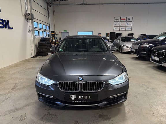 BMW 320 4 of 5