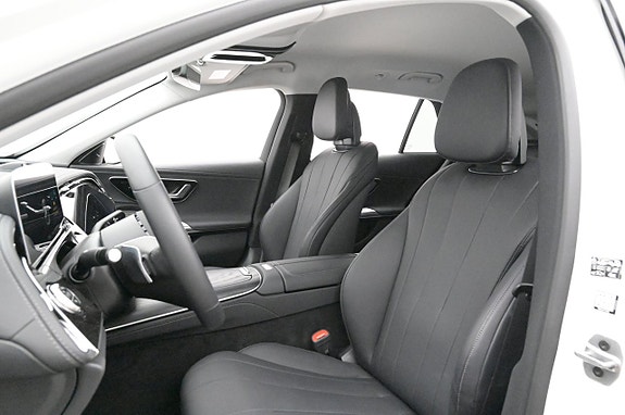 Mercedes-Benz E300 d 9 of 27