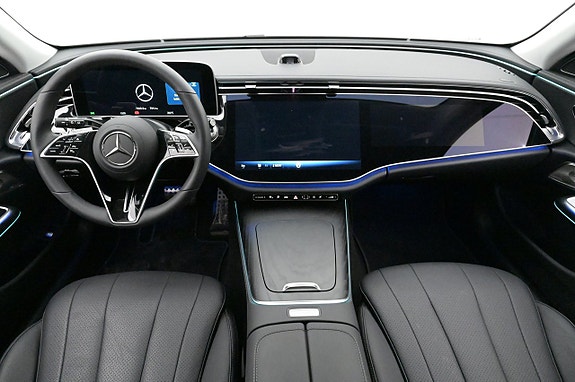 Mercedes-Benz E300 d 6 of 27