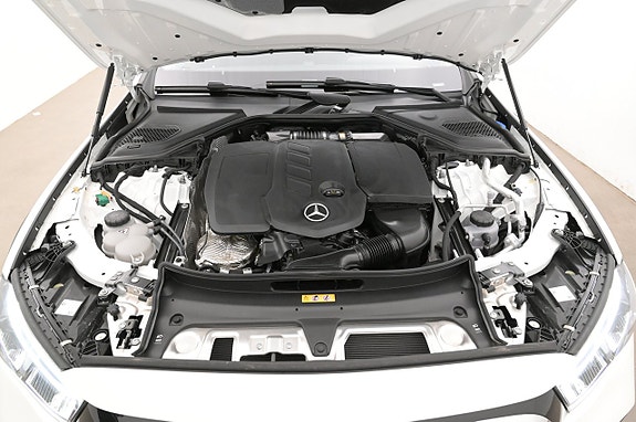 Mercedes-Benz E300 d 26 of 27