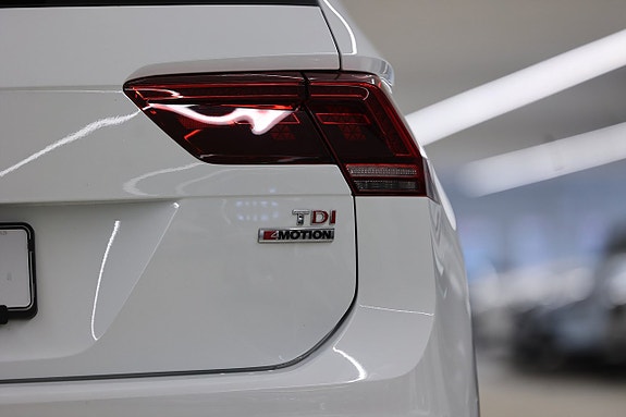 Volkswagen Tiguan 10 of 24