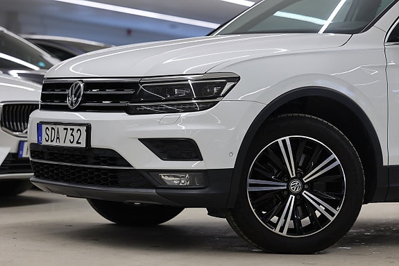 Volkswagen Tiguan 4 of 24