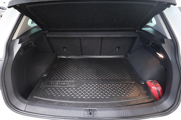 Volkswagen Tiguan 11 of 24
