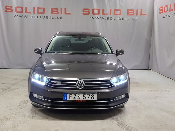 Volkswagen Passat 2 of 5