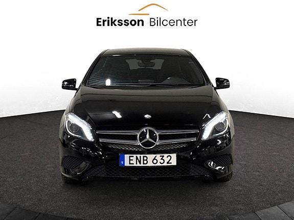 Mercedes-Benz A180 3 of 5