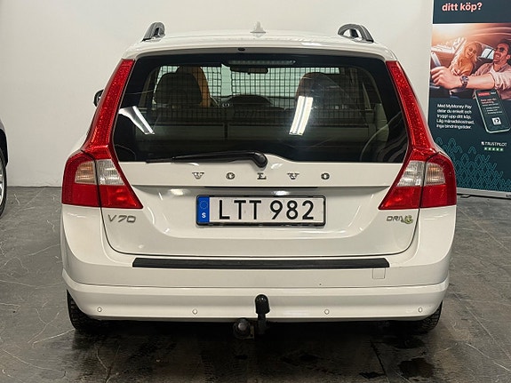 Volvo V70 5 of 26