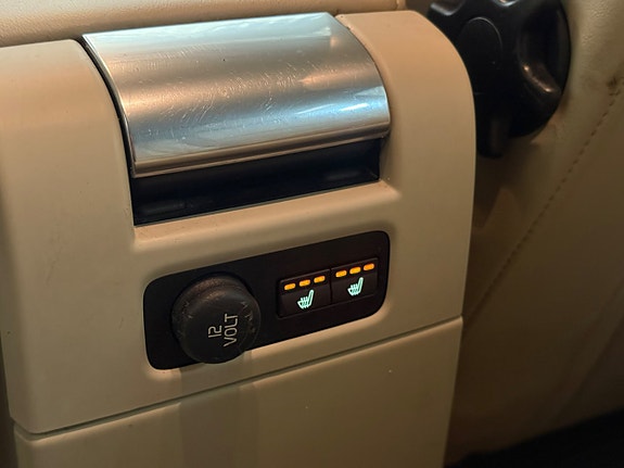 Volvo V70 21 of 26