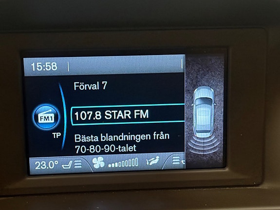 Volvo V70 18 of 26