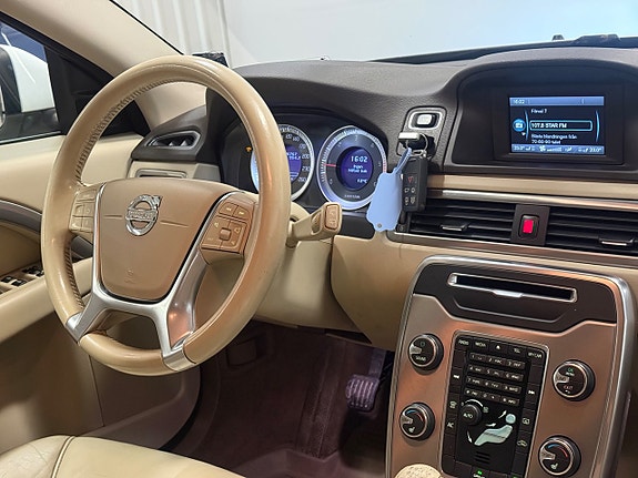 Volvo V70 23 of 26