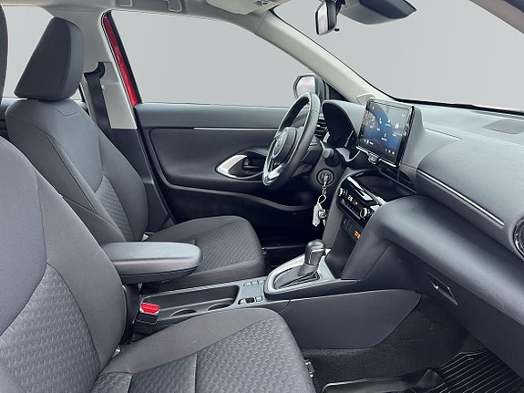 Toyota Yaris Cross 6 of 10
