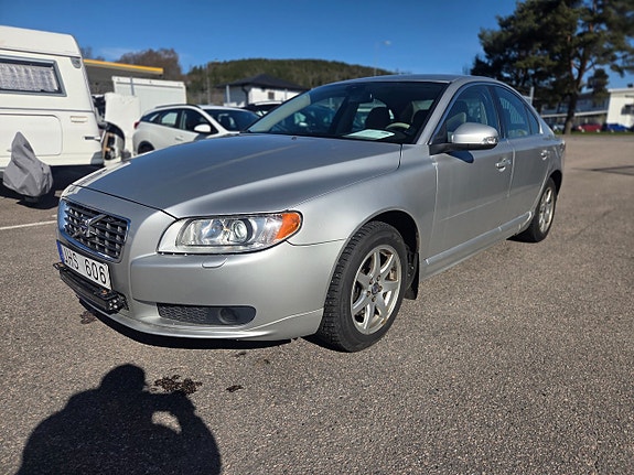 Volvo S80