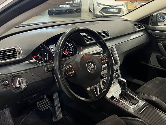 Volkswagen CC 9 of 26