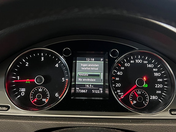 Volkswagen CC 12 of 26
