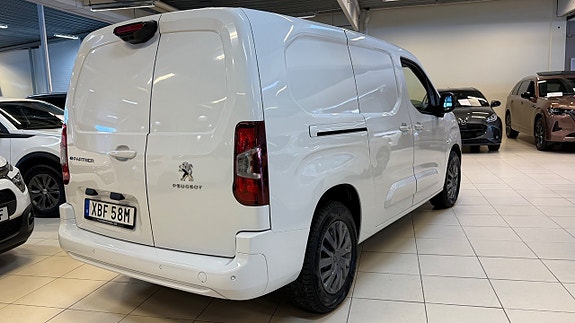 Peugeot e-Partner 3 of 5