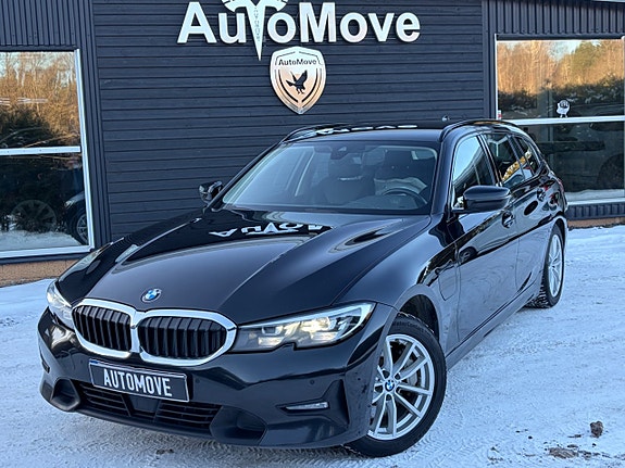 BMW 330e