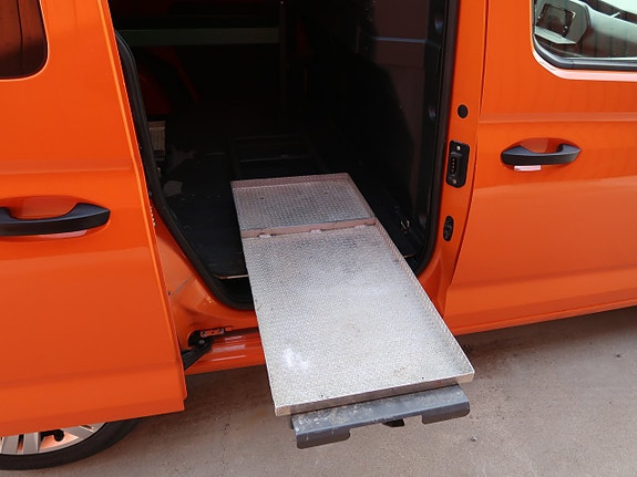 Volkswagen Caddy 15 of 15