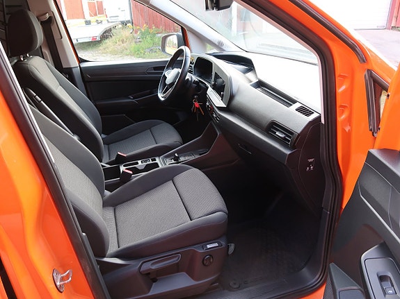 Volkswagen Caddy 9 of 15