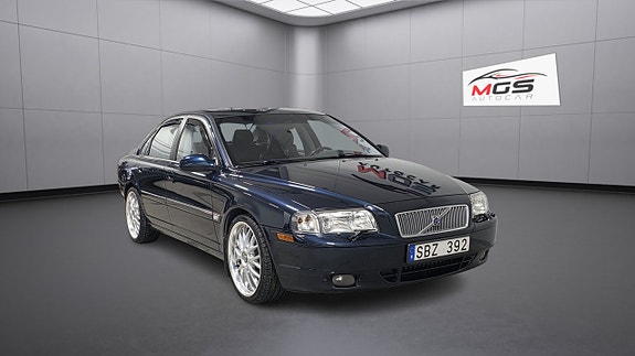 Volvo S80 2 of 26