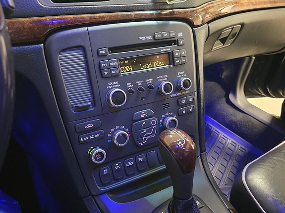 Volvo S80 24 of 26