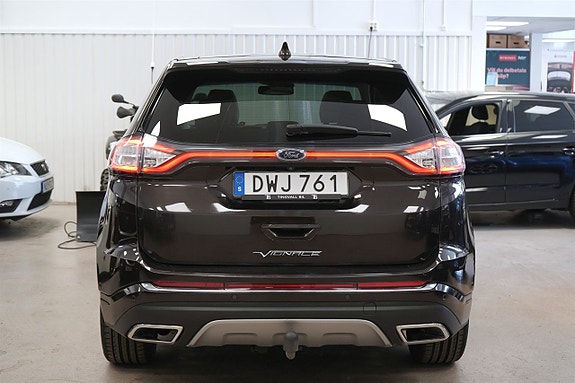 Ford Edge 4 of 27