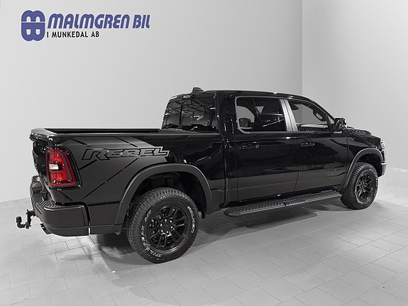 Dodge RAM 1500 3 of 5