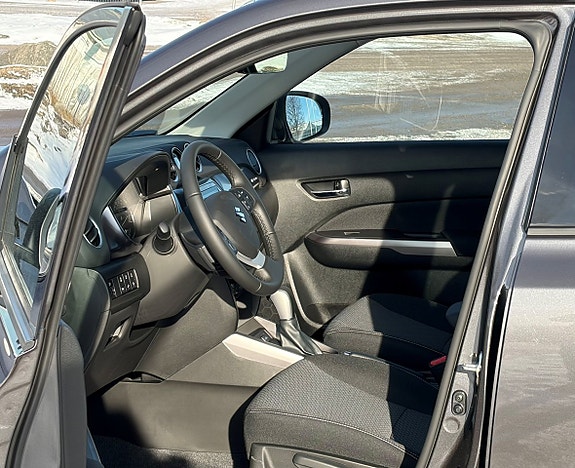 Suzuki Vitara 5 of 7