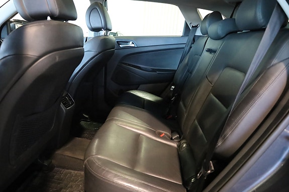 Hyundai Tucson 15 of 28