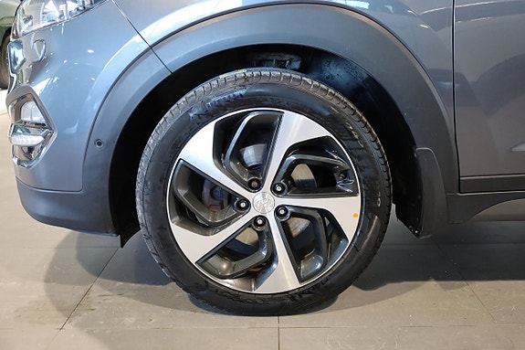 Hyundai Tucson 7 of 28