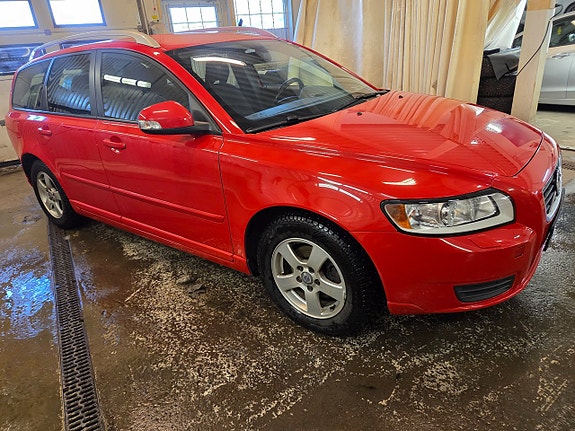 Volvo V50