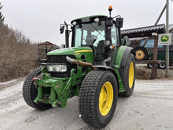 John Deere 6430