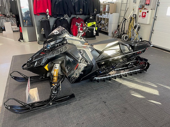 Polaris Rmk Khaos Boost 146" 4 of 6