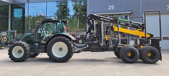 Valtra N154 Direkt Twintrac / Moheda 15T skogsvagn