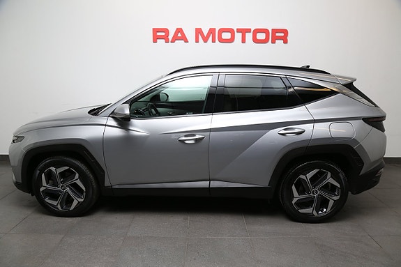 Hyundai Tucson 3 of 5