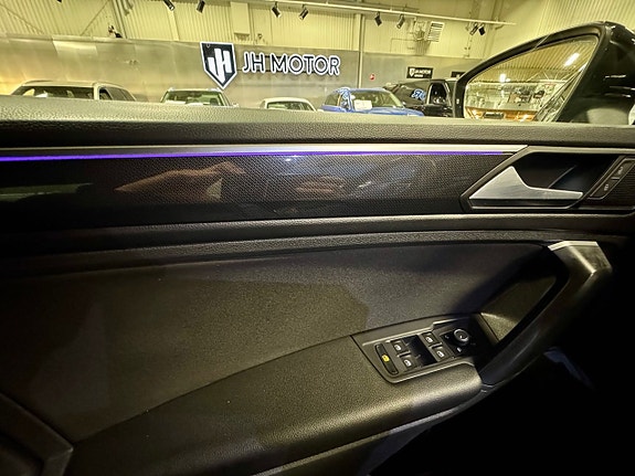 Volkswagen Tiguan 15 of 17