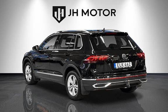 Volkswagen Tiguan 3 of 17