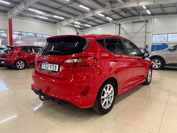Ford Fiesta 11 of 23