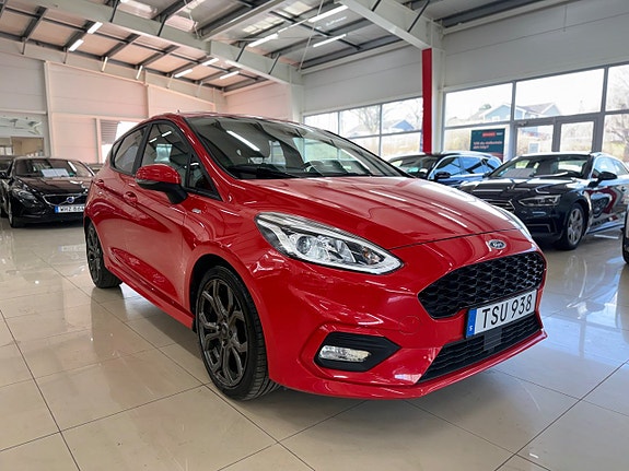 Ford Fiesta 3 of 5