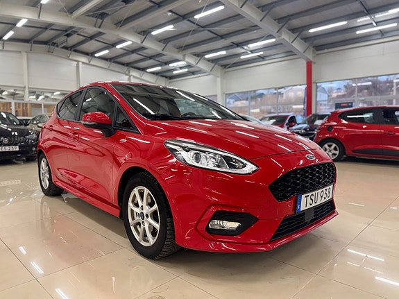 Ford Fiesta 10 of 23