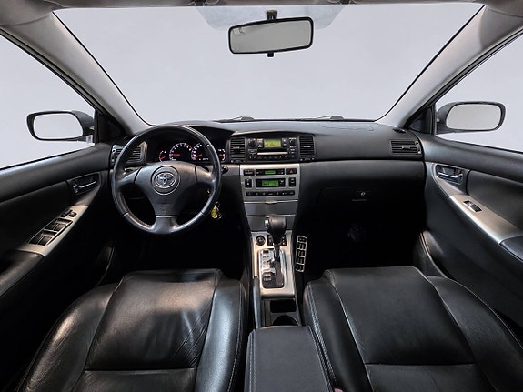 Toyota Corolla 11 of 22