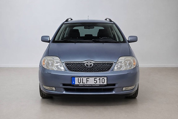 Toyota Corolla 3 of 22