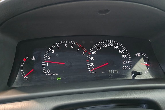 Toyota Corolla 15 of 22