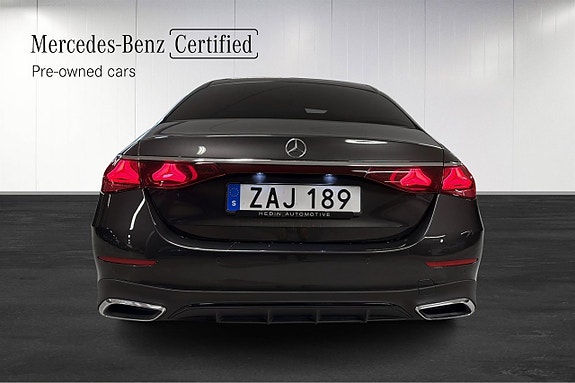 Mercedes-Benz E300 de 13 of 13