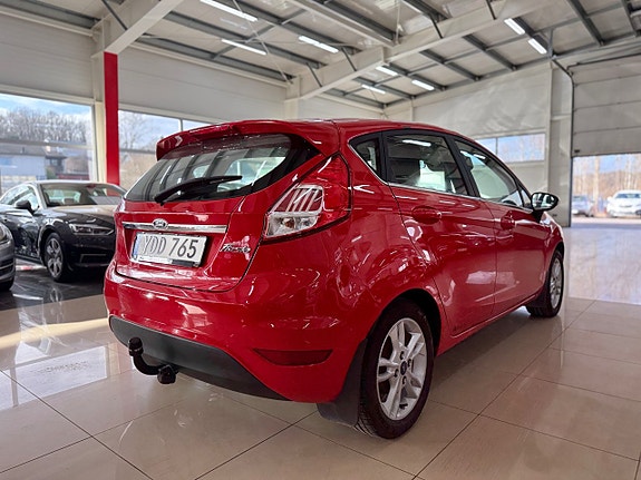 Ford Fiesta 8 of 21